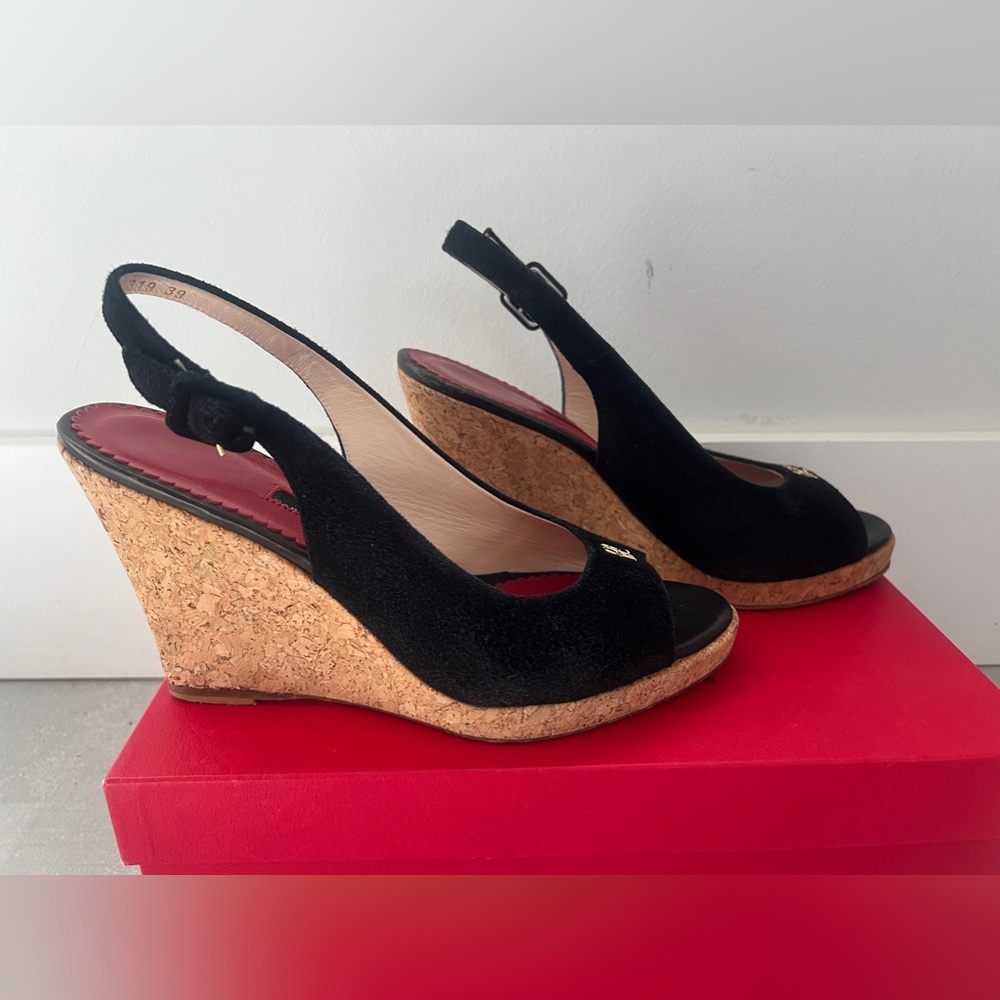 AUTHENTIC. Carolina Herrera BLACK SUEDE Wedge 100mm Ankle Strap Sling-back. - Picture 14 of 14